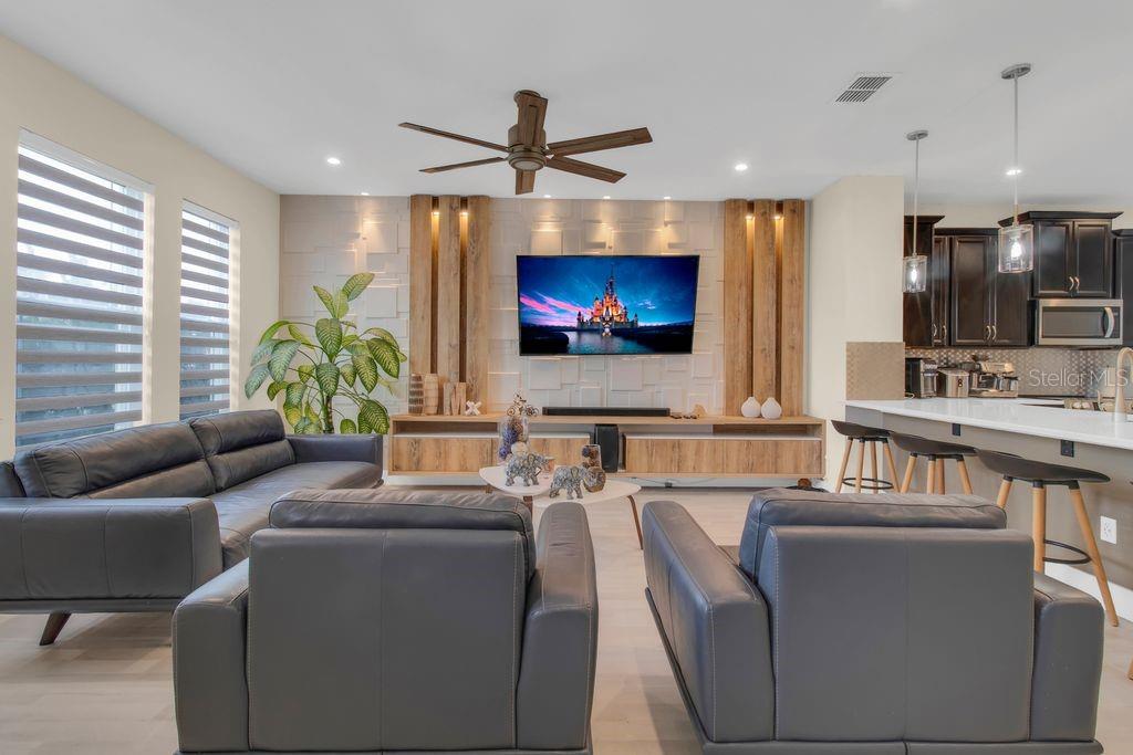 Image 12 of 47 For 11959 Globe Street