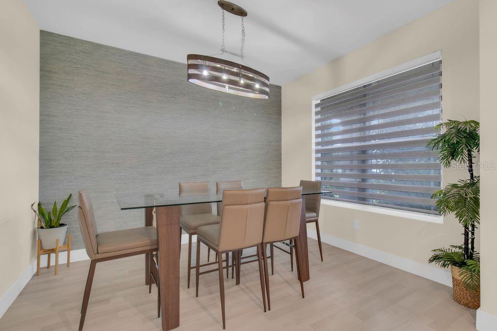 Image 13 of 47 For 11959 Globe Street