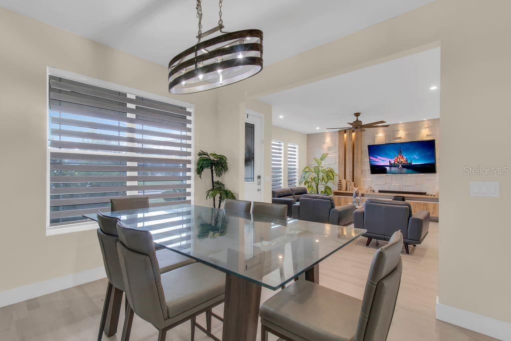 Image 14 of 47 For 11959 Globe Street