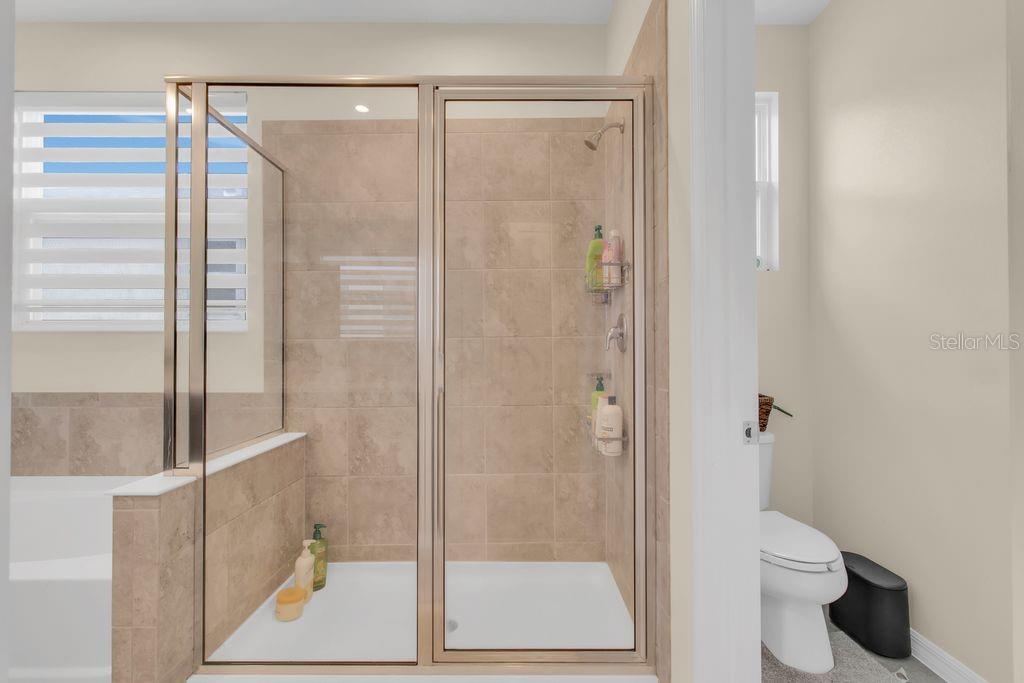 Image 30 of 47 For 11959 Globe Street