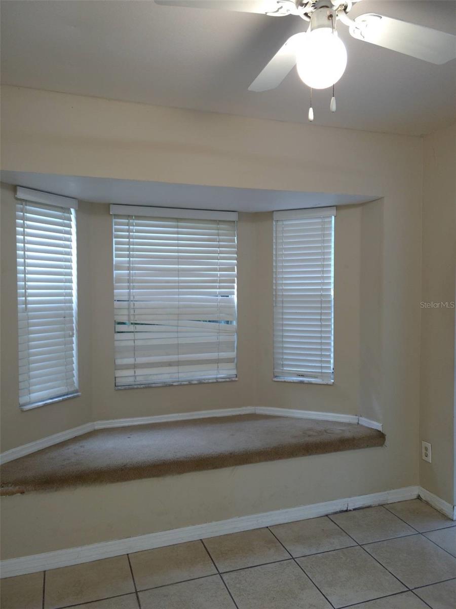 Image 12 of 17 For 9302 Chandon Drive