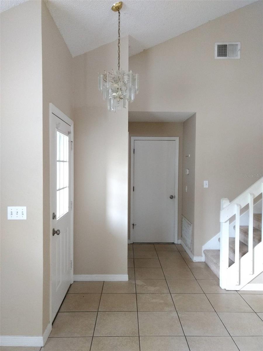 Image 3 of 17 For 9302 Chandon Drive