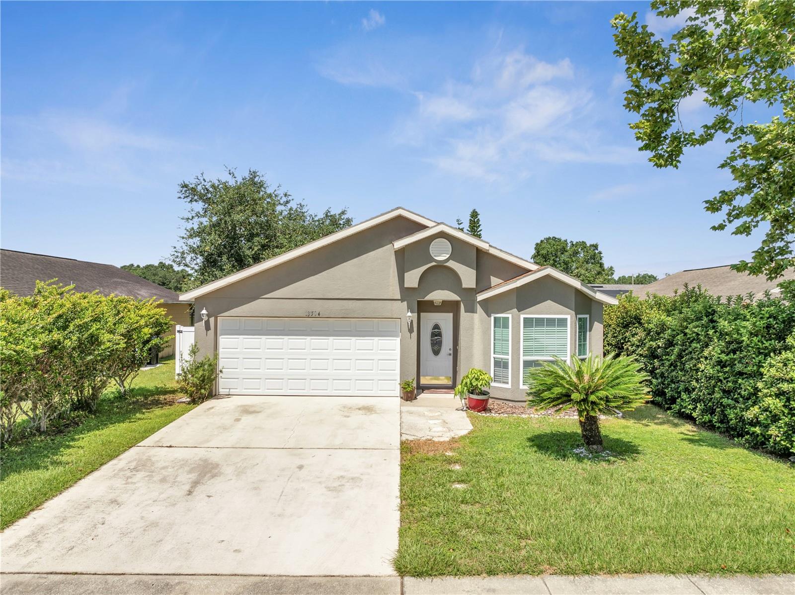 Image 2 of 38 For 13504 Glasser Avenue