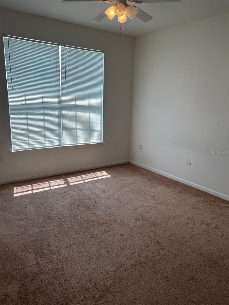 Image 3 of 9 For 12849 Madison Pointe Circle 305