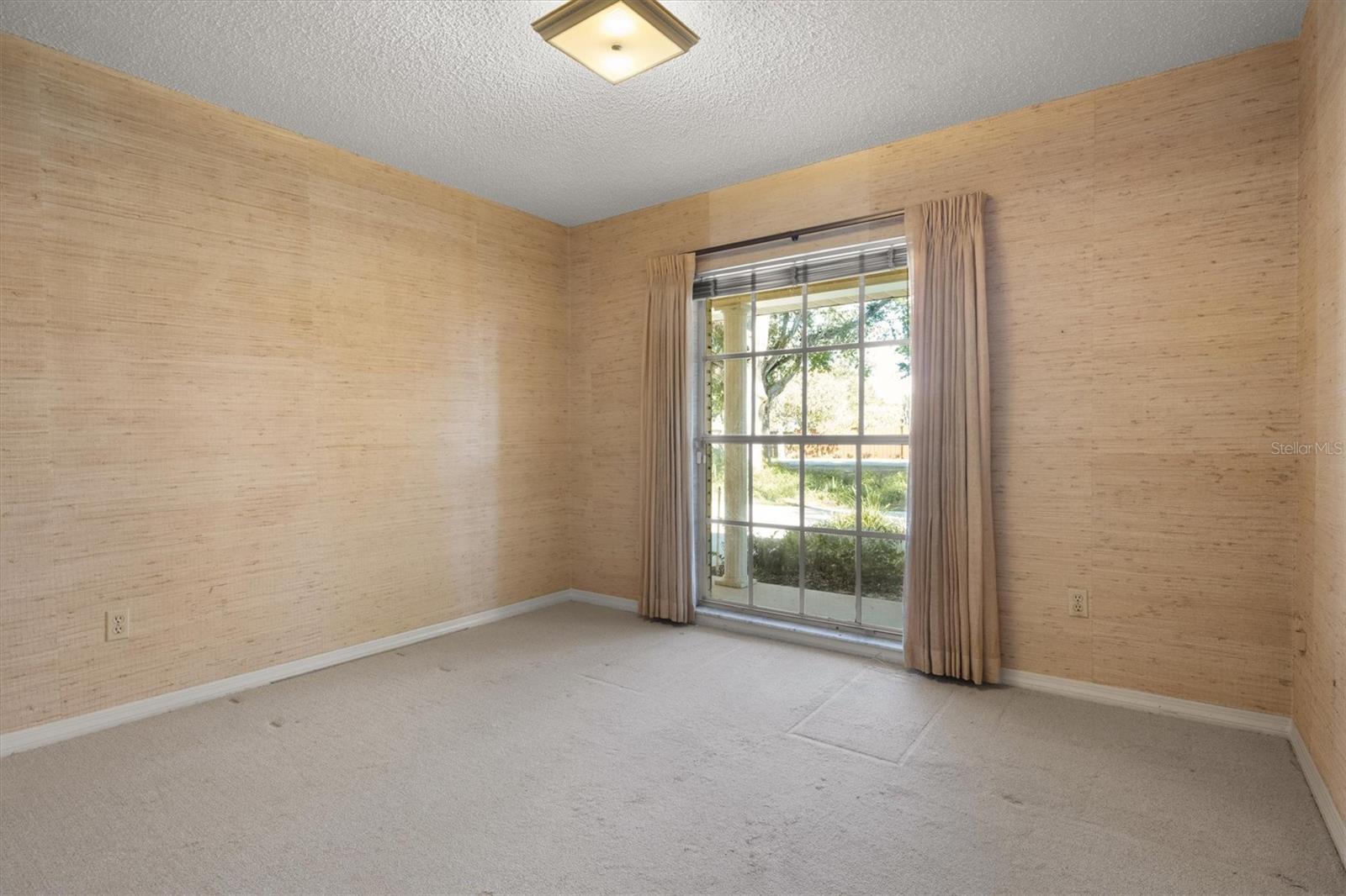 Image 23 of 46 For 2111 Winterset Road