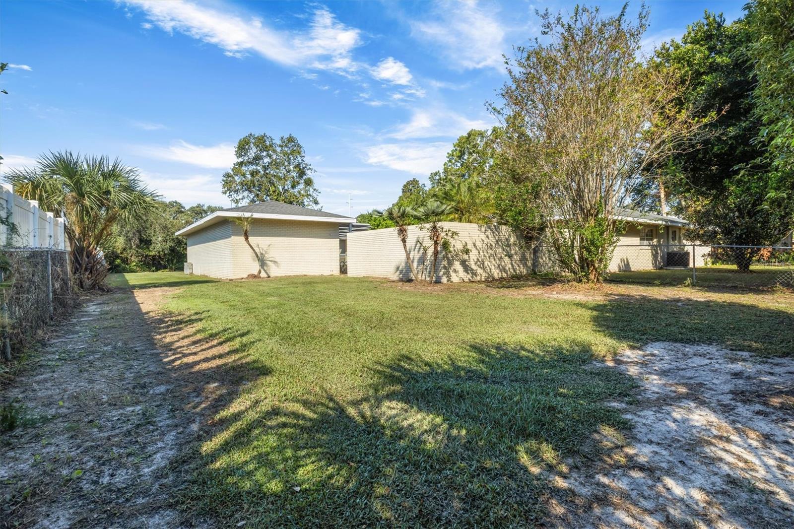 Image 40 of 46 For 2111 Winterset Road