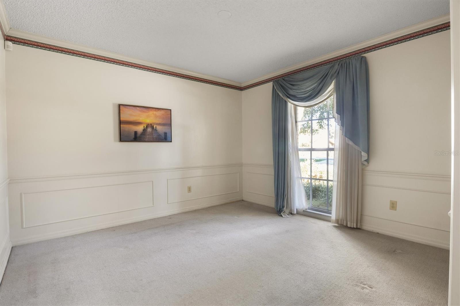 Image 8 of 46 For 2111 Winterset Road