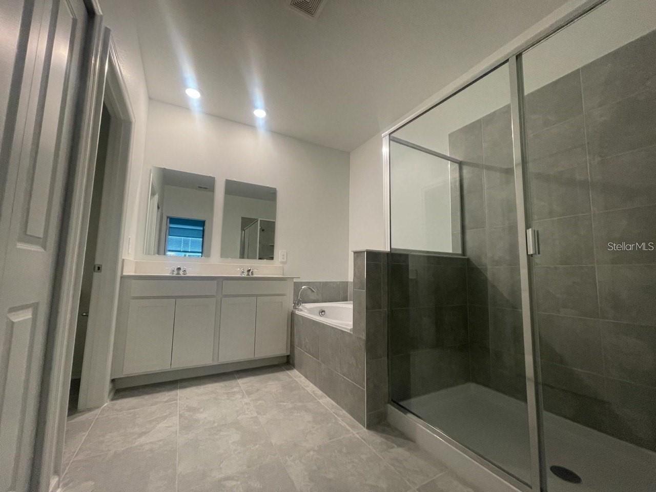 Image 4 of 8 For 270 Bogey Drive