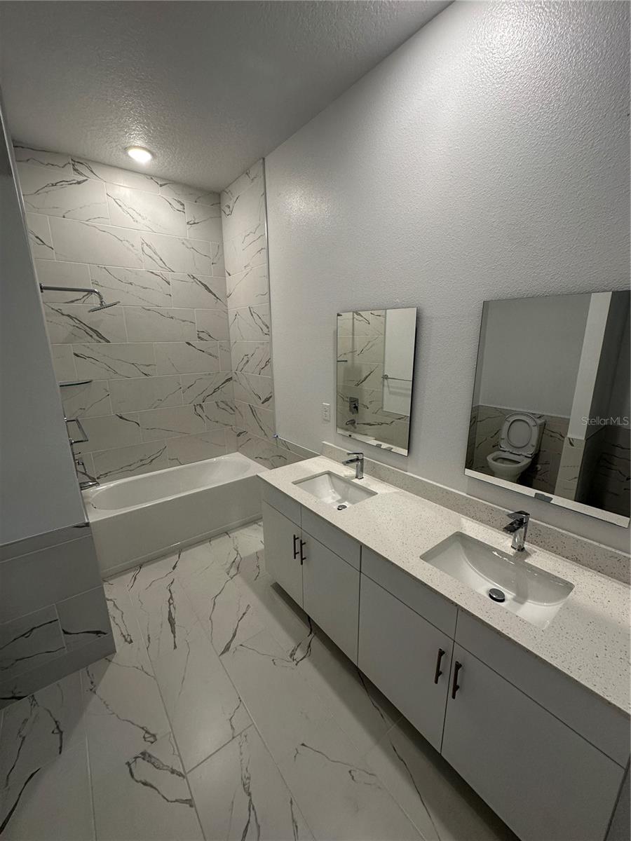 Image 5 of 28 For 399 Famagusta Drive