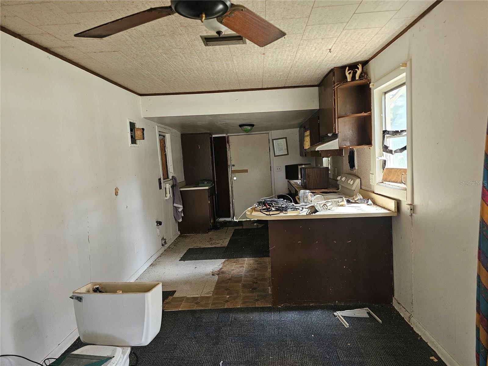Image 10 of 20 For 5525 Central Avenue