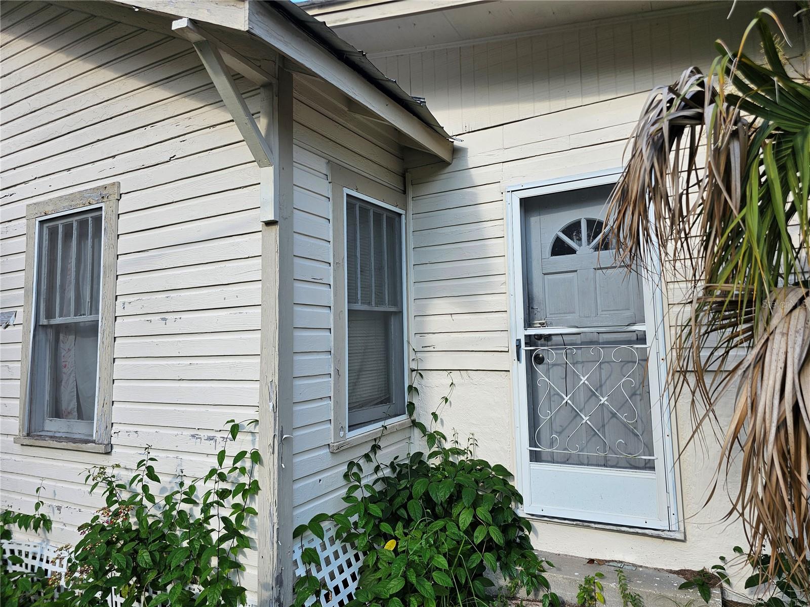 Image 4 of 20 For 5525 Central Avenue