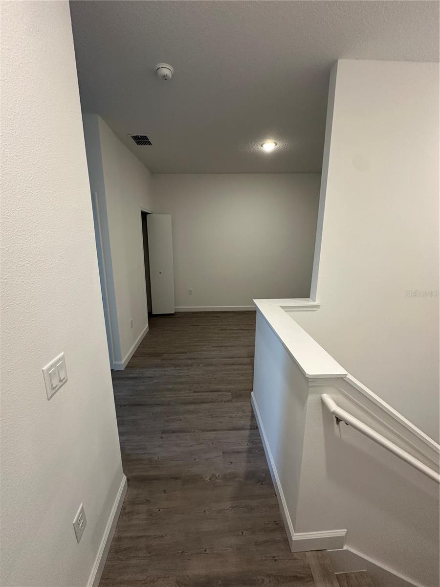 Image 11 of 26 For 367 Famagusta Drive