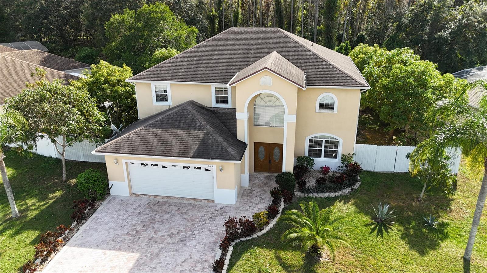 Image 32 of 36 For 565 Pinehurst