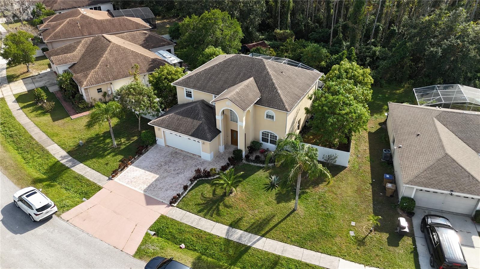 Image 34 of 36 For 565 Pinehurst