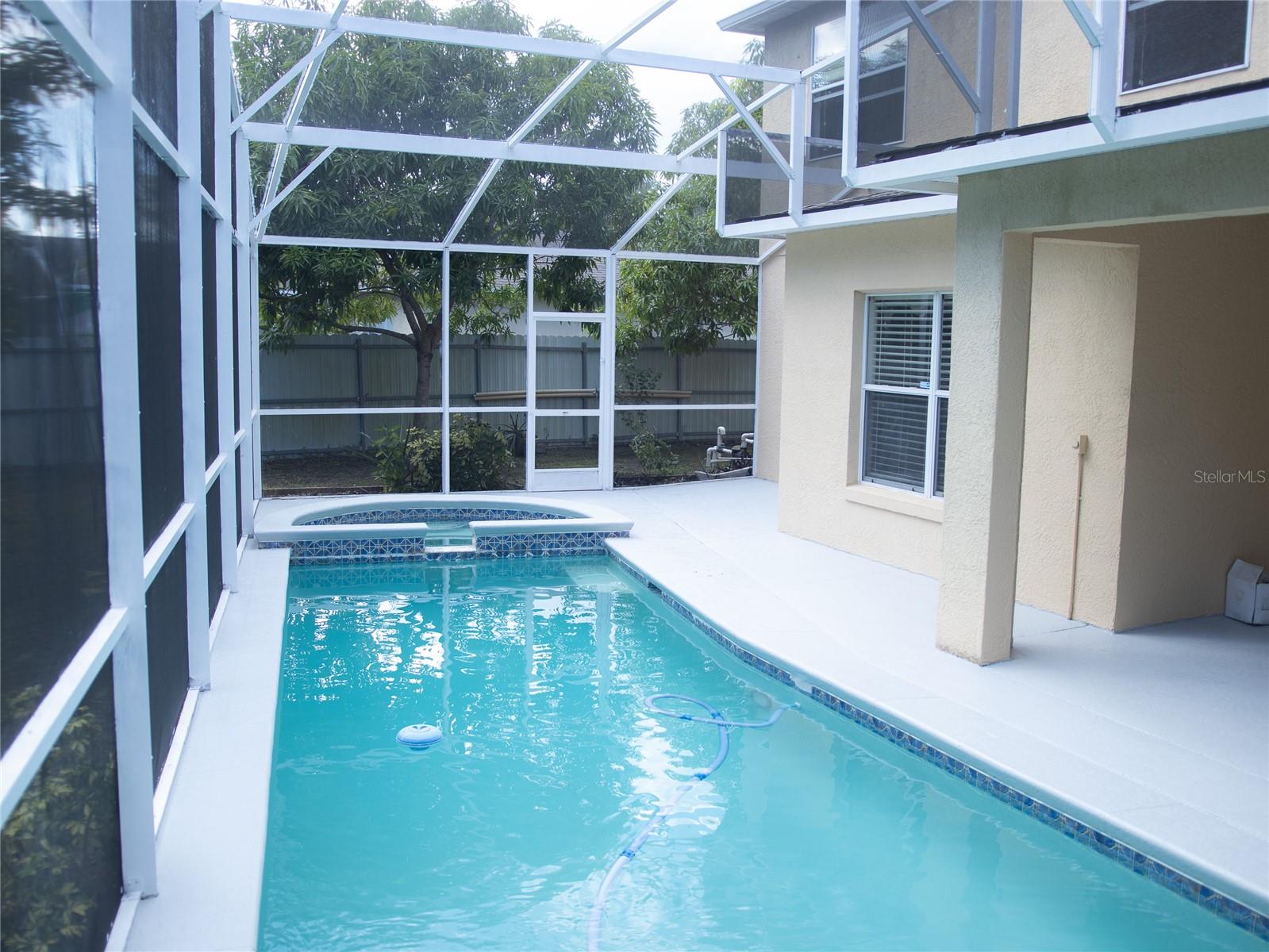 Image 8 of 10 For 565 Pinehurst