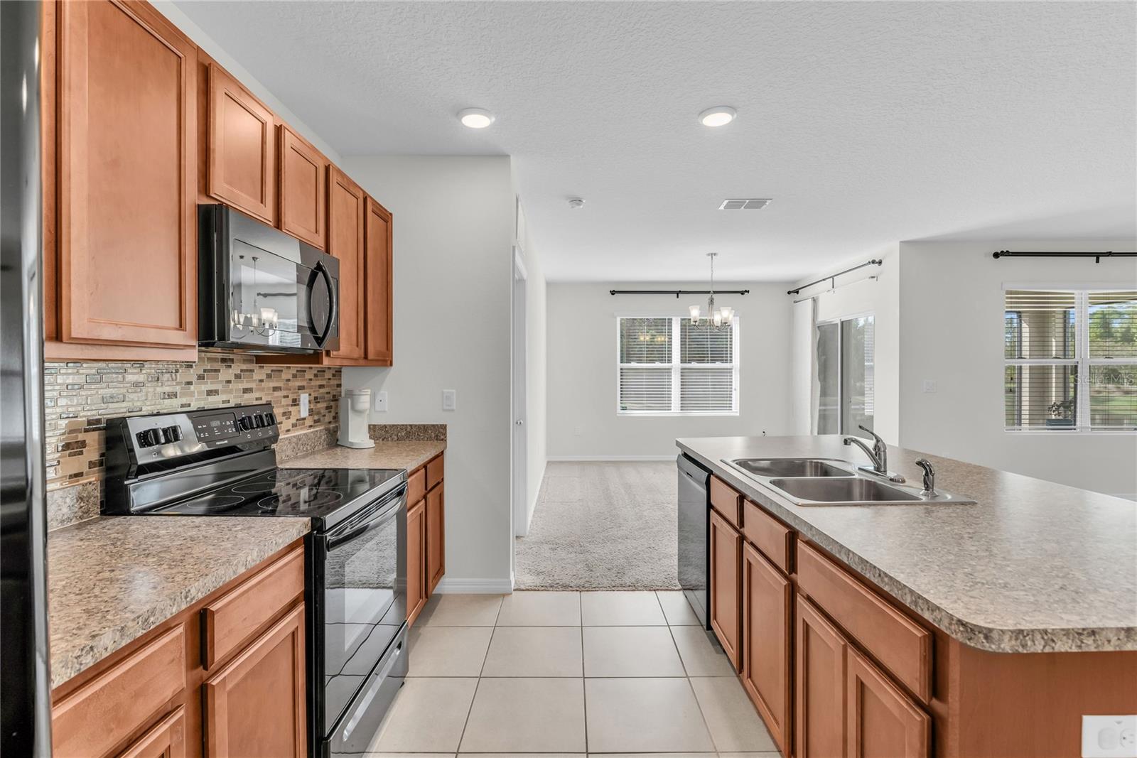 Image 13 of 42 For 3023 Serendipity Way