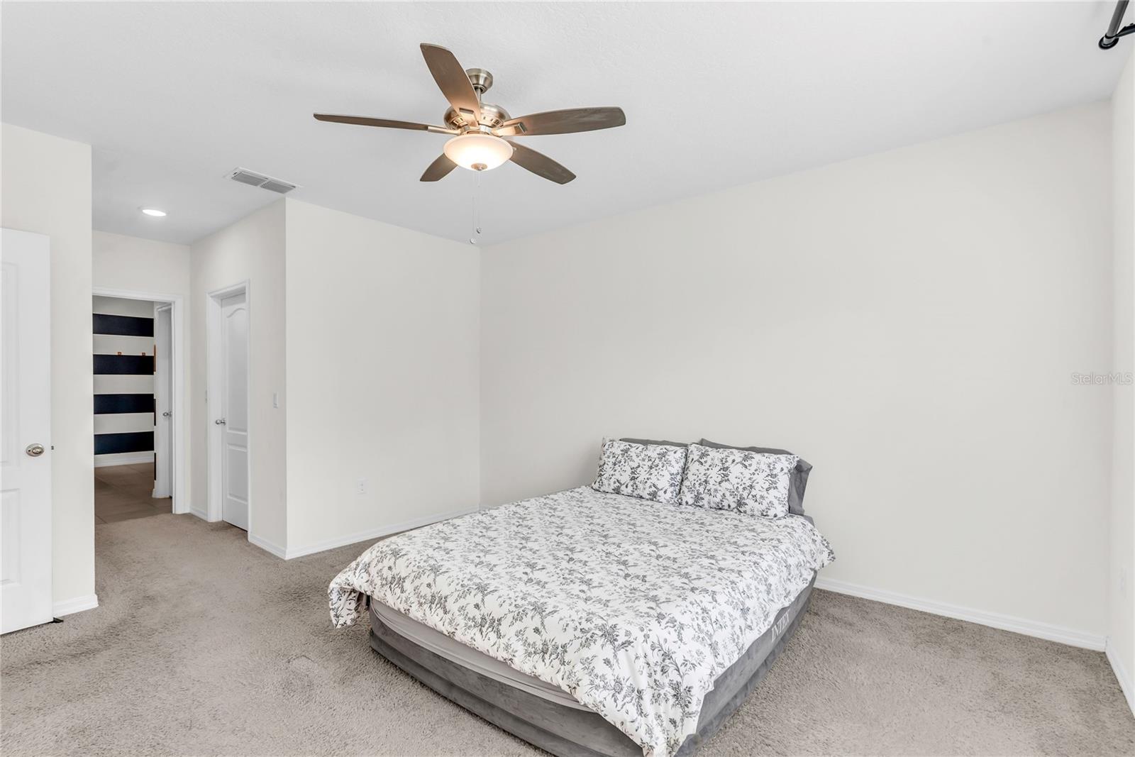 Image 16 of 42 For 3023 Serendipity Way