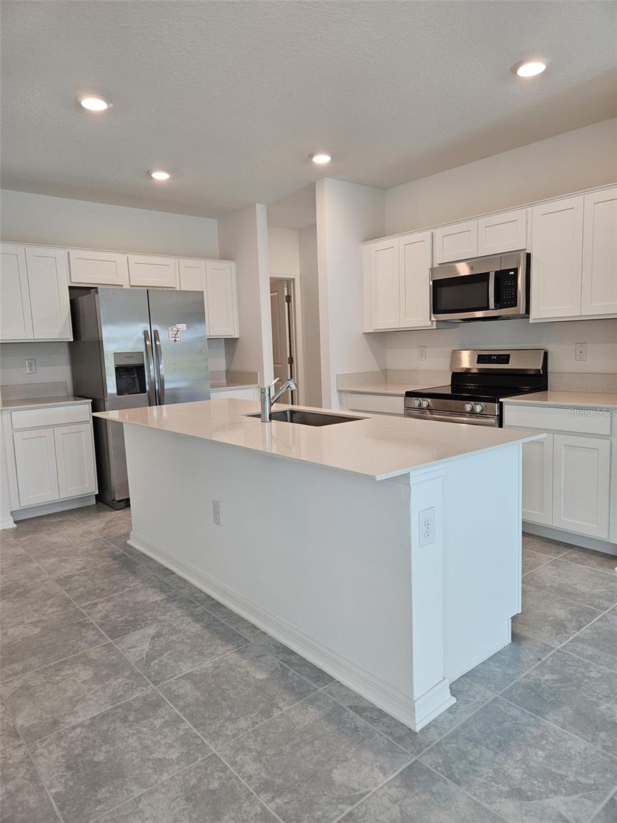 Image 5 of 18 For 757 Reggie Road