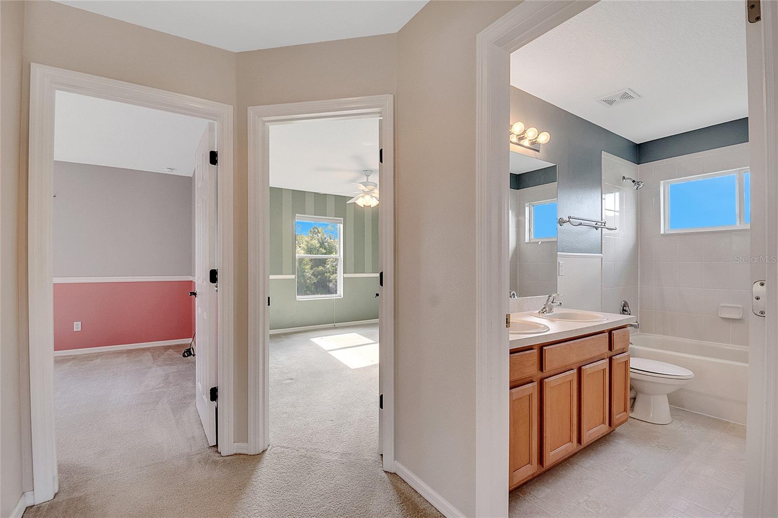 Image 49 of 77 For 3759 Moon Dancer Place