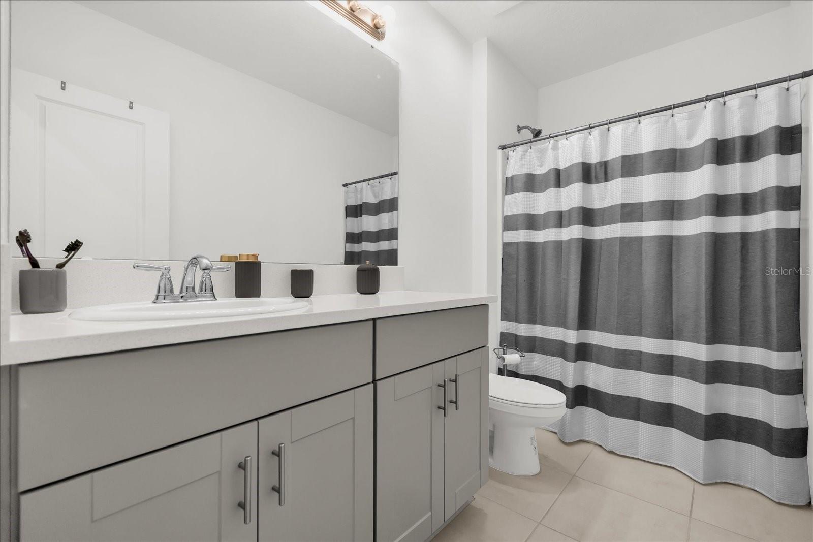 Image 18 of 31 For 285 White Heron Way