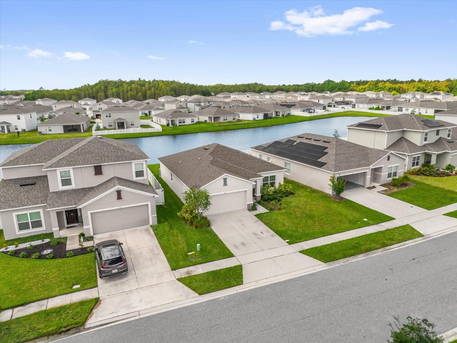 Image 28 of 31 For 285 White Heron Way