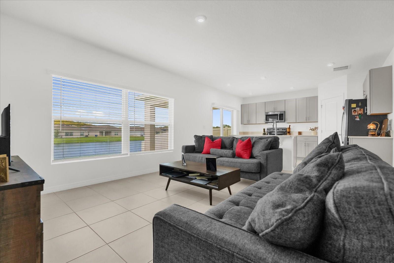 Image 4 of 31 For 285 White Heron Way