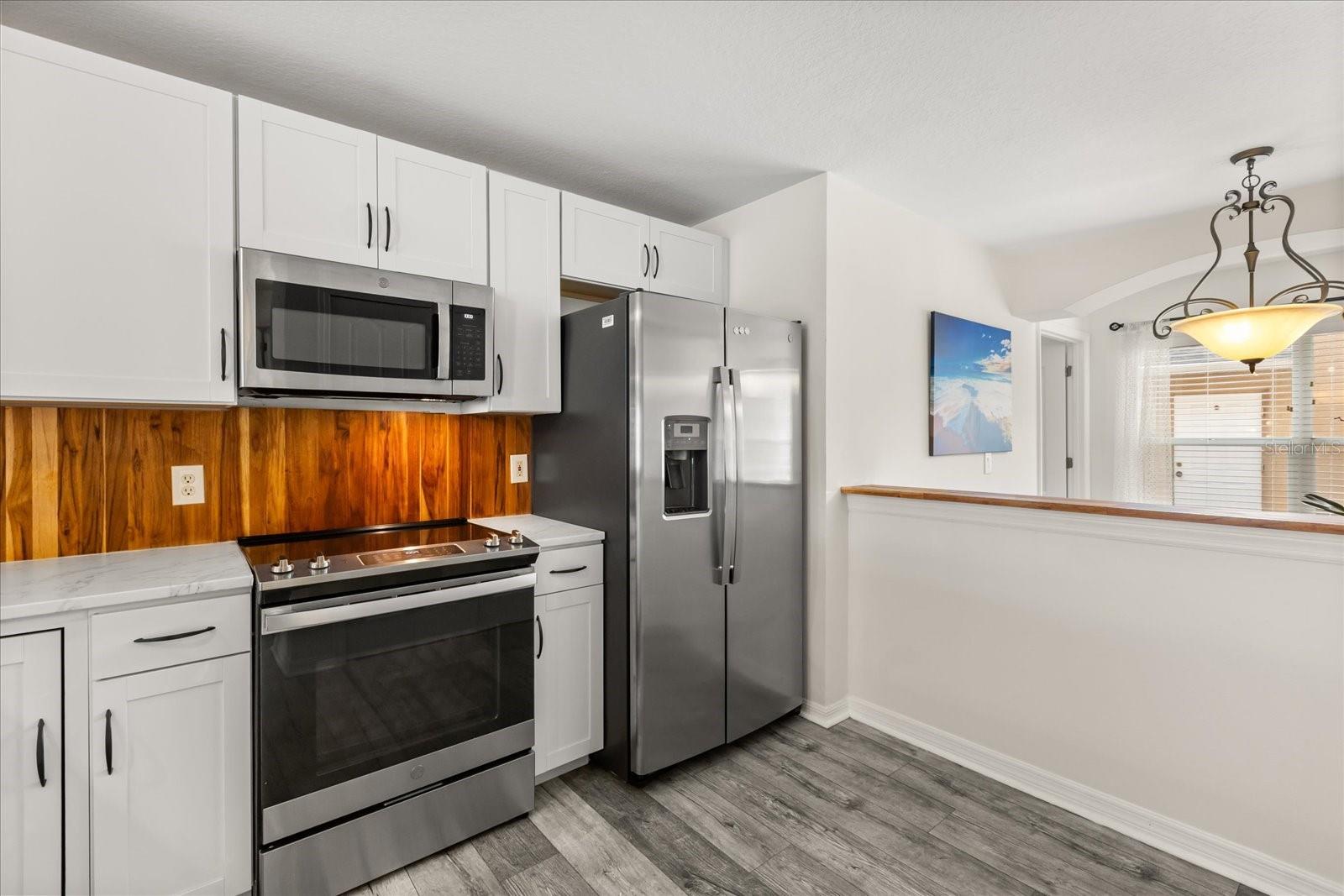 Image 8 of 35 For 2713 Emerald Lake Court