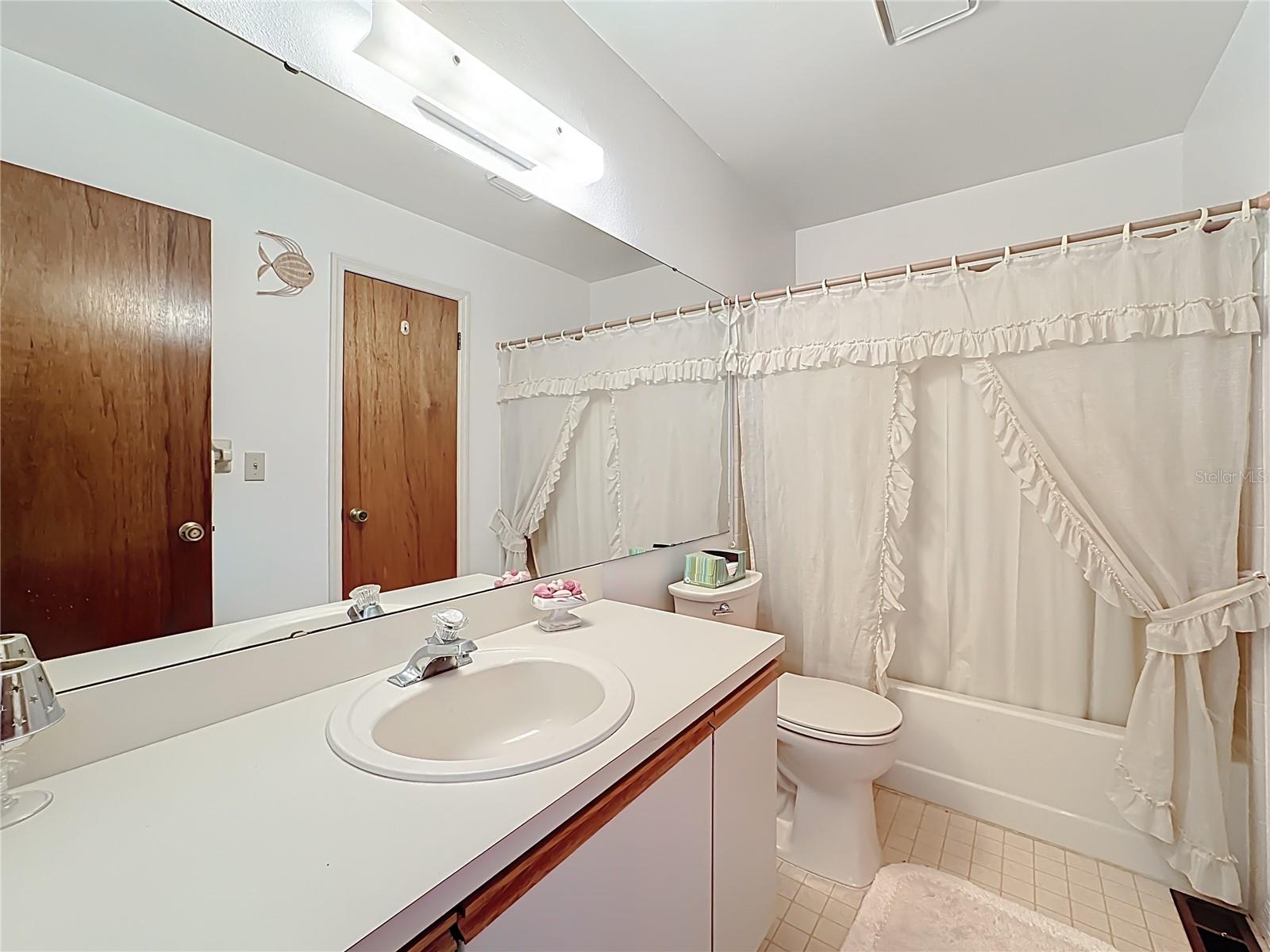 Image 22 of 28 For 3111 Rio Grande Trail 3111