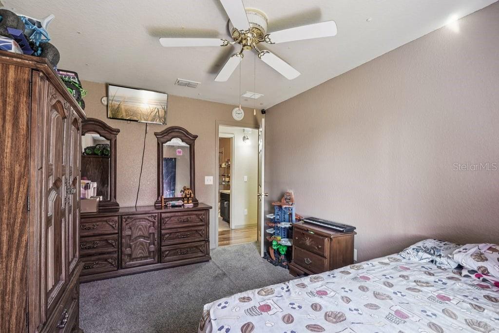 Image 18 of 31 For 133 Walnut Road