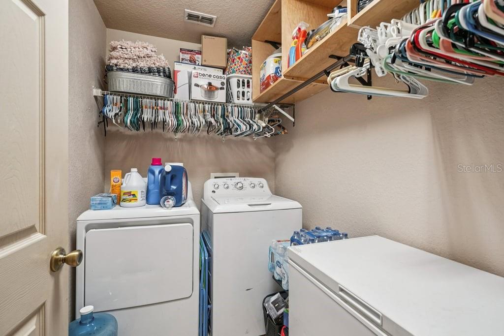 Image 19 of 31 For 133 Walnut Road