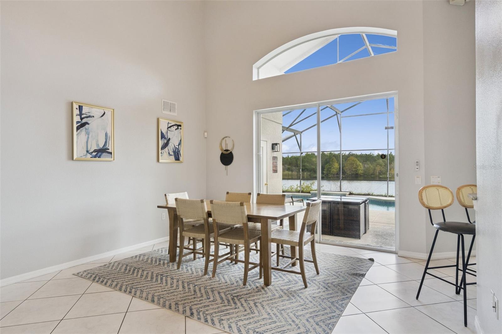 Image 14 of 77 For 2889 Blooming Alamanda Loop