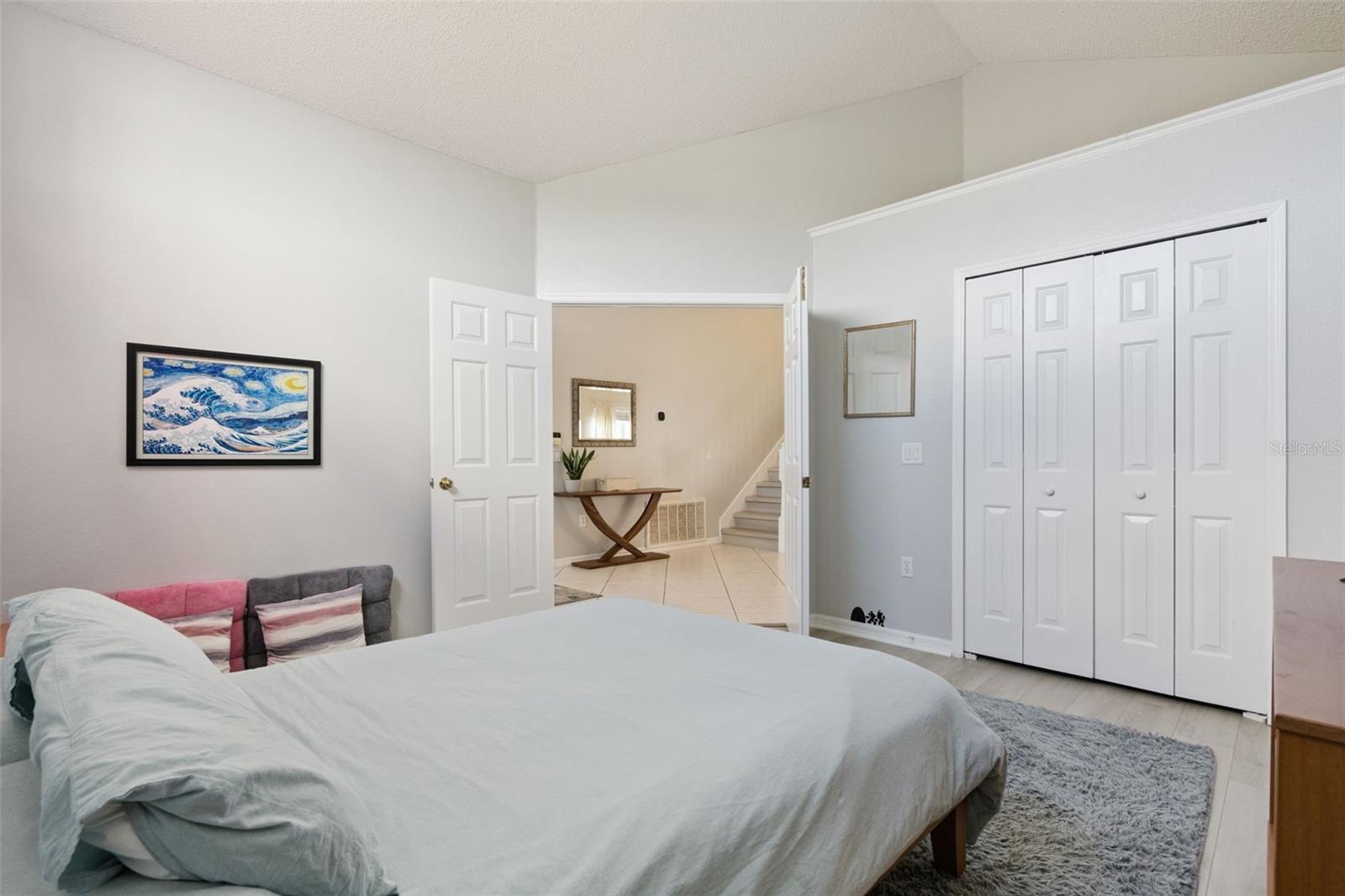 Image 34 of 77 For 2889 Blooming Alamanda Loop