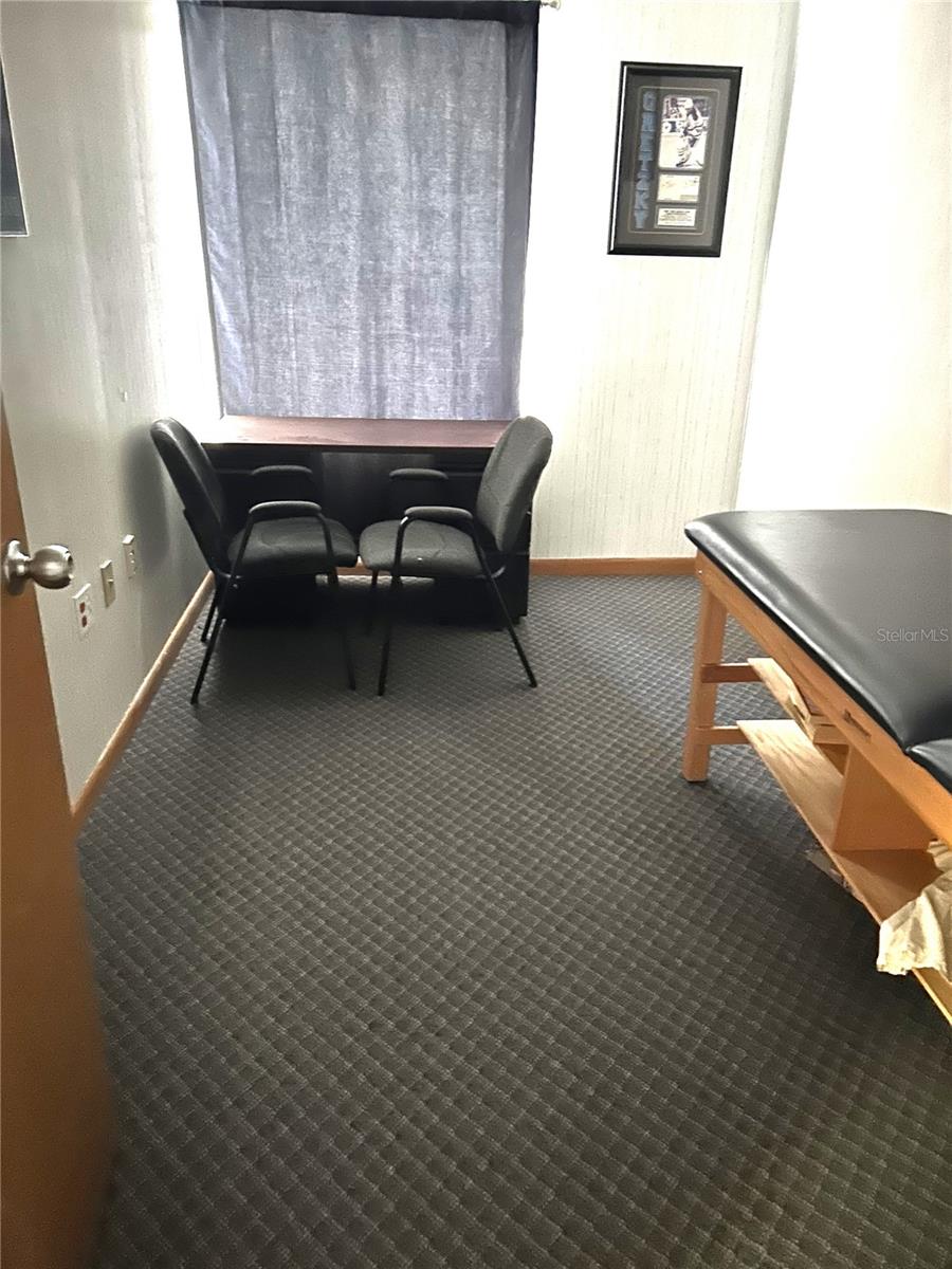 Image 10 of 14 For 901 Central Avenue