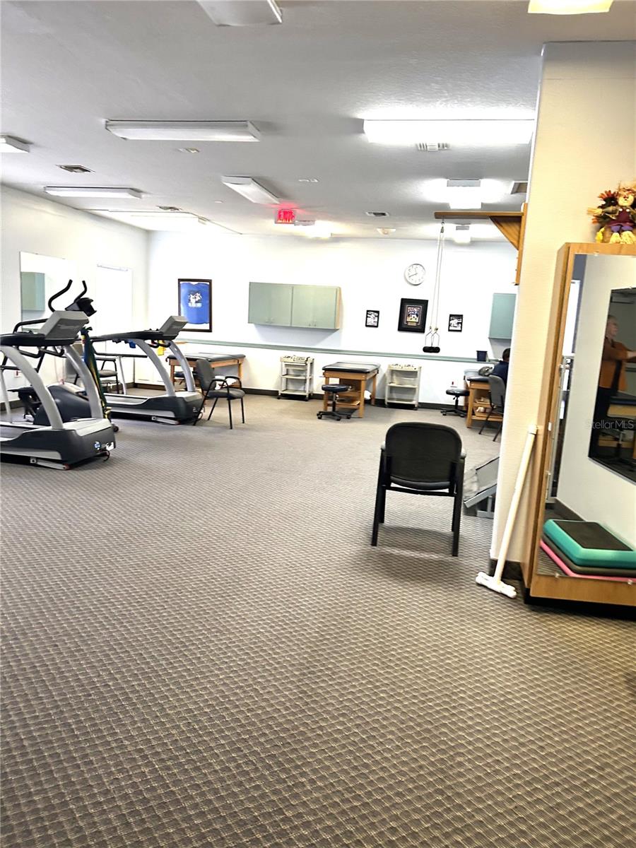 Image 8 of 14 For 901 Central Avenue