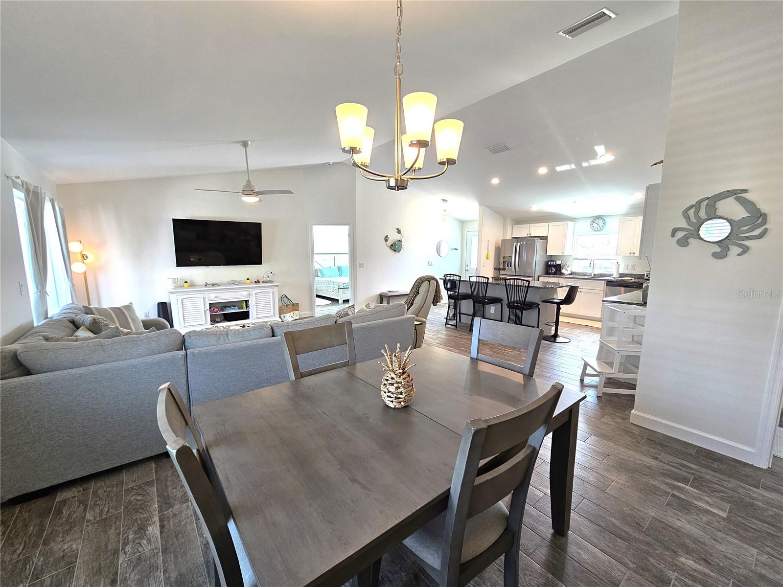 Image 16 of 35 For 7436 Michael Street