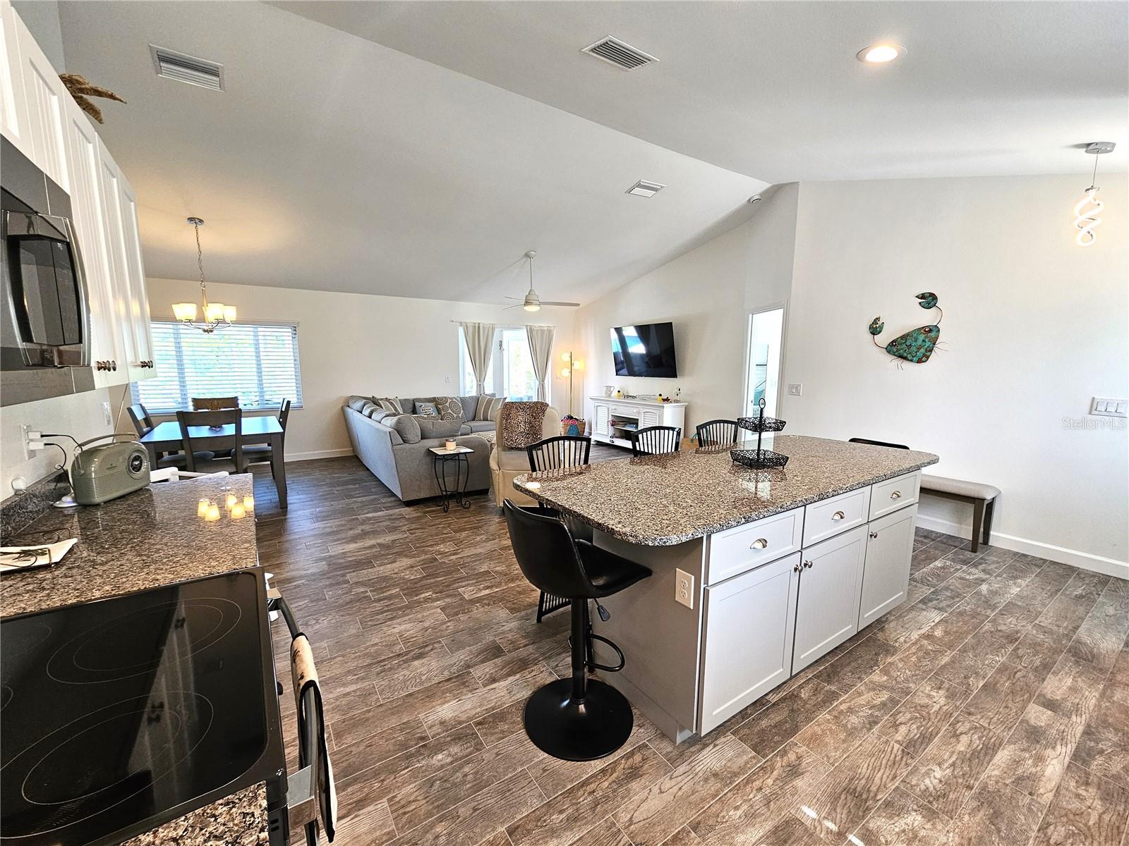 Image 7 of 35 For 7436 Michael Street