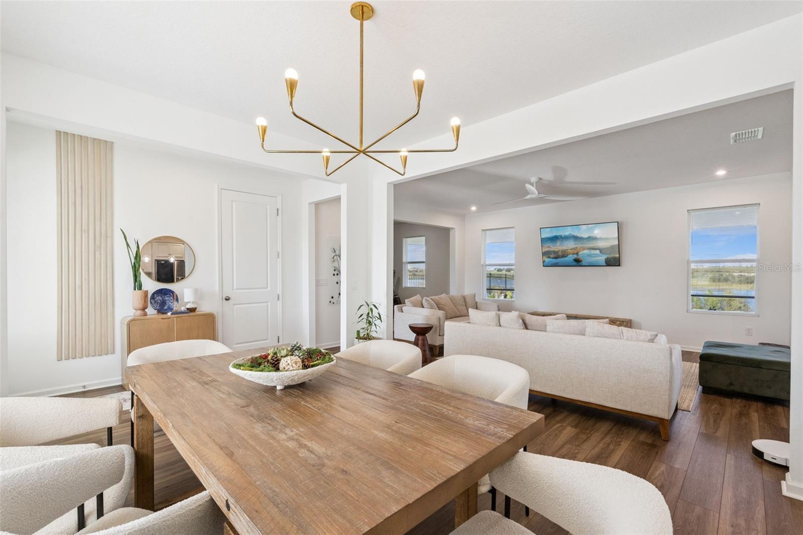 Image 4 of 54 For 3216 Canna Lily Place