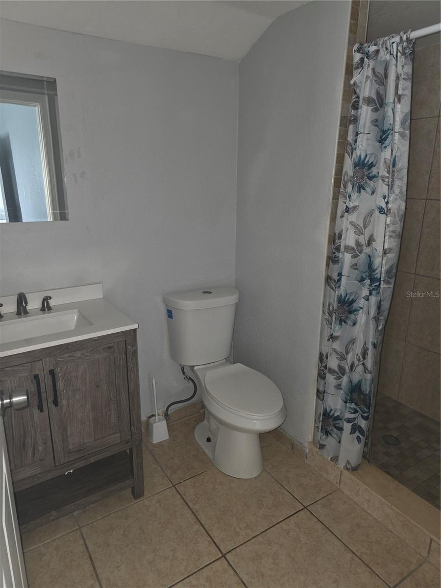 Image 12 of 18 For 1317 W Emmett Street