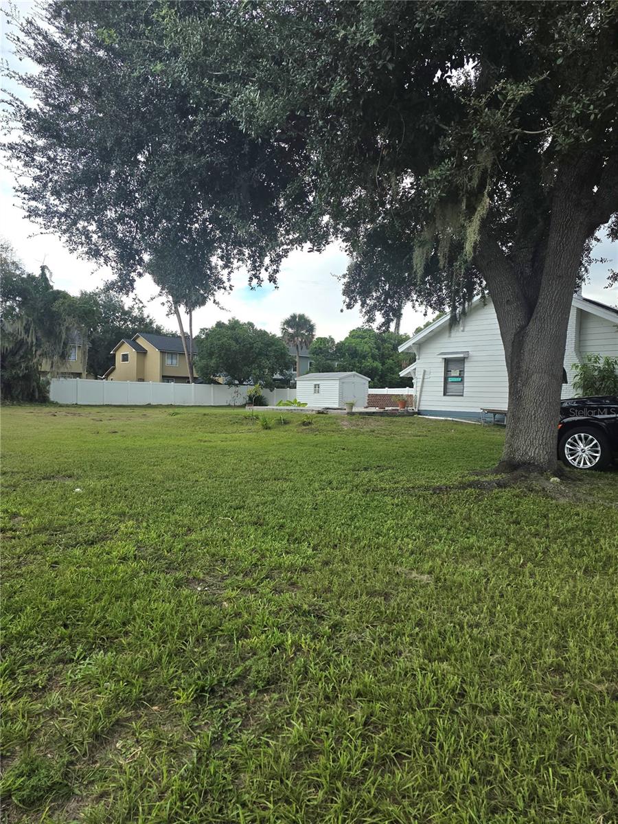 Image 4 of 18 For 1317 W Emmett Street