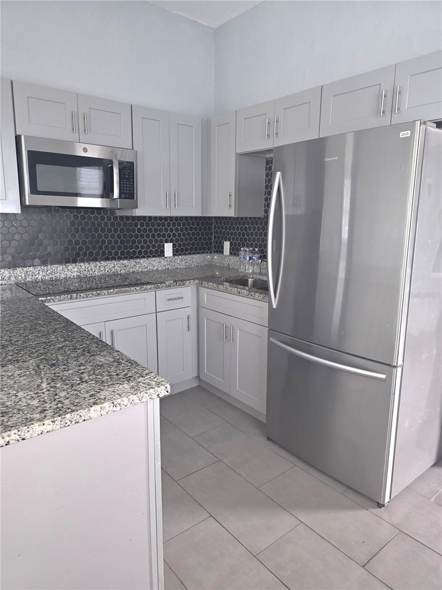 Image 8 of 18 For 1317 W Emmett Street