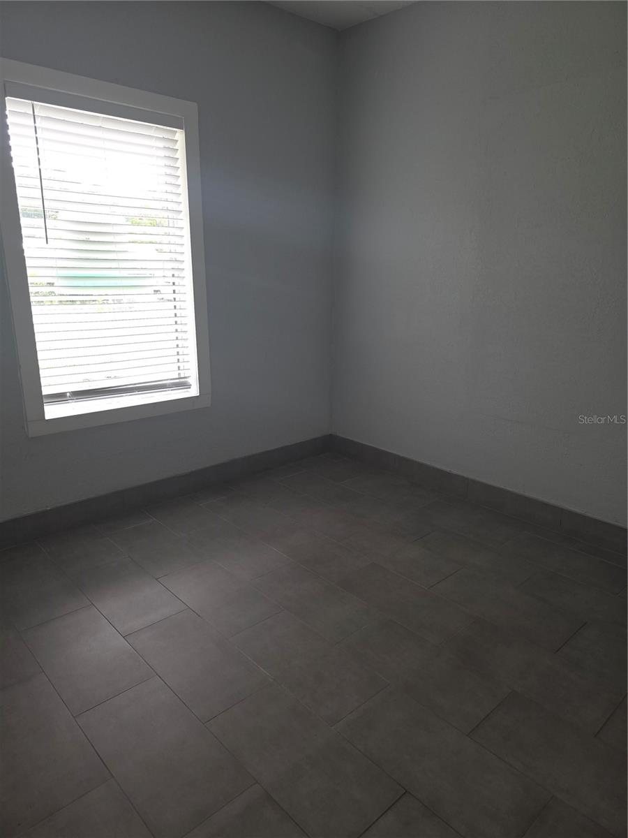 Image 9 of 18 For 1317 W Emmett Street