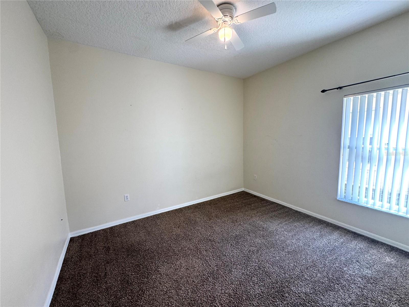 Image 17 of 33 For 1218 Winding Willow Court