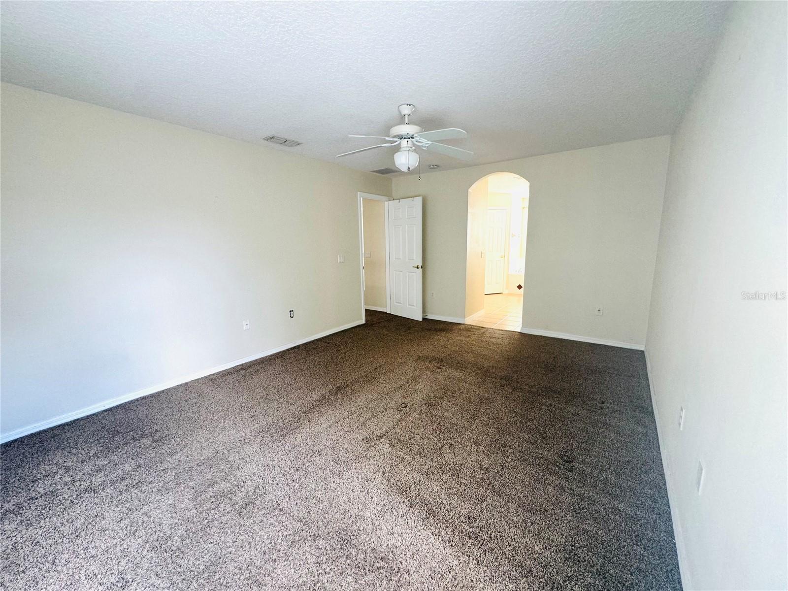 Image 23 of 33 For 1218 Winding Willow Court