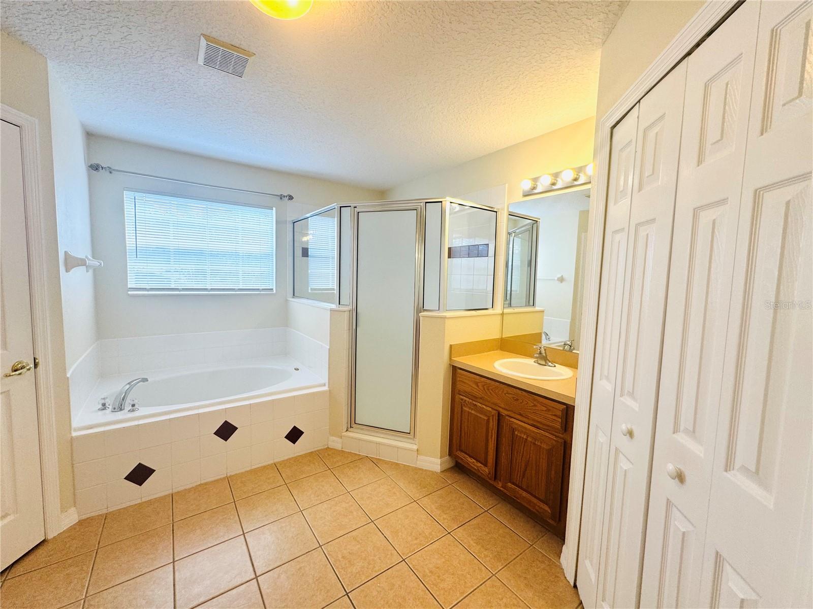 Image 25 of 33 For 1218 Winding Willow Court