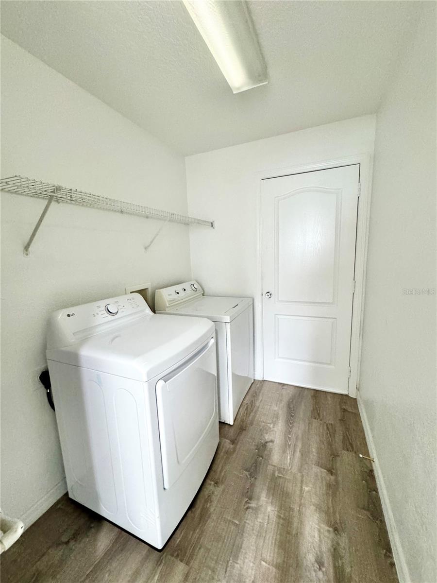 Image 27 of 35 For 673 Reindeer Drive