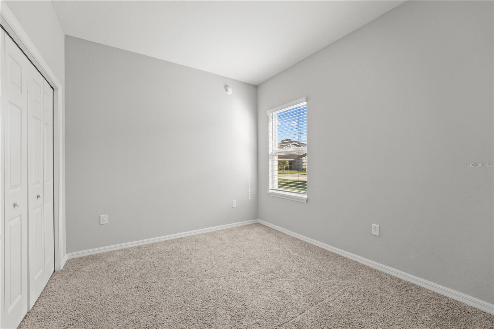 Image 31 of 48 For 870 Galloway Street