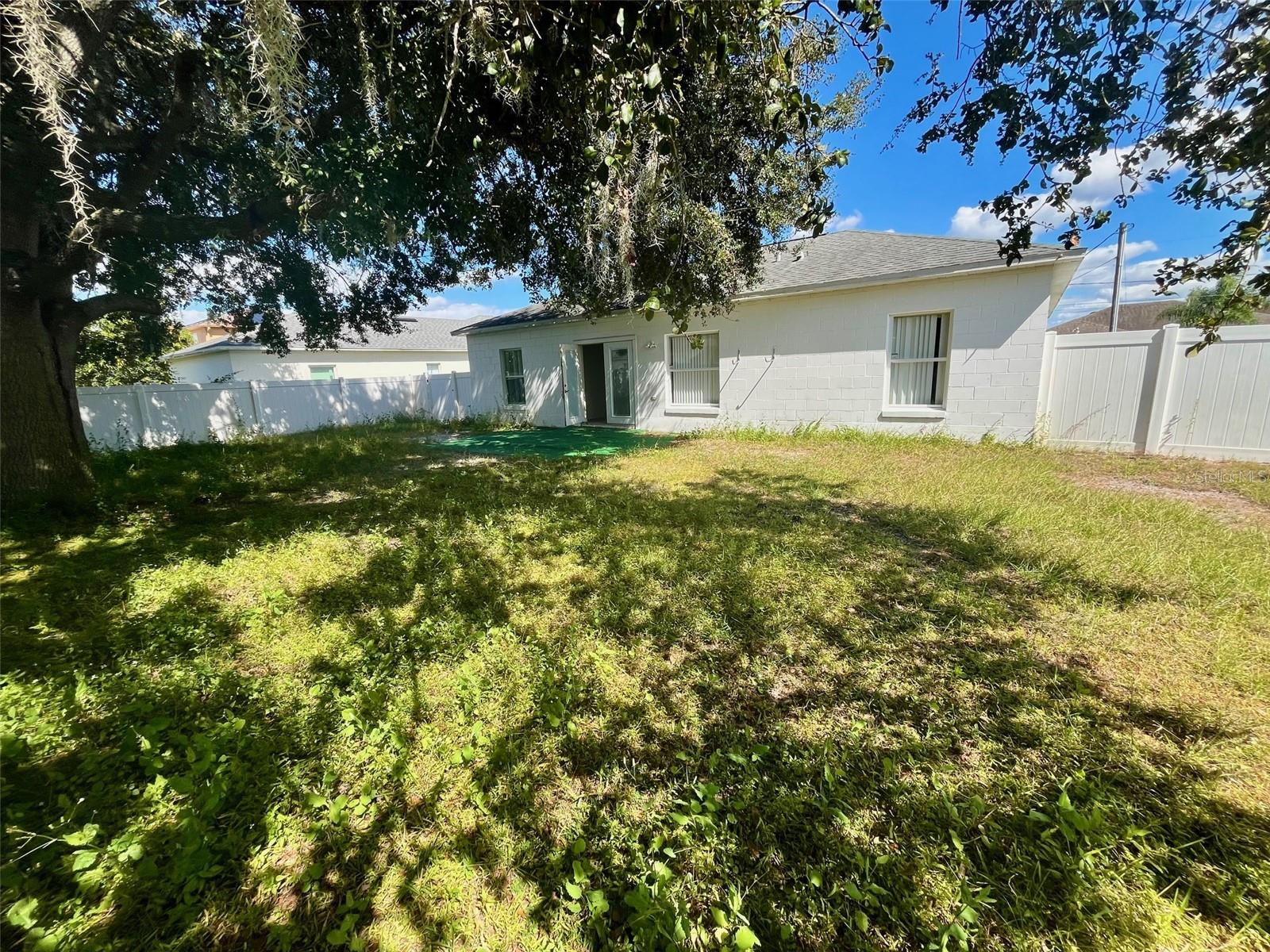 Image 2 of 8 For 518 Delido Way