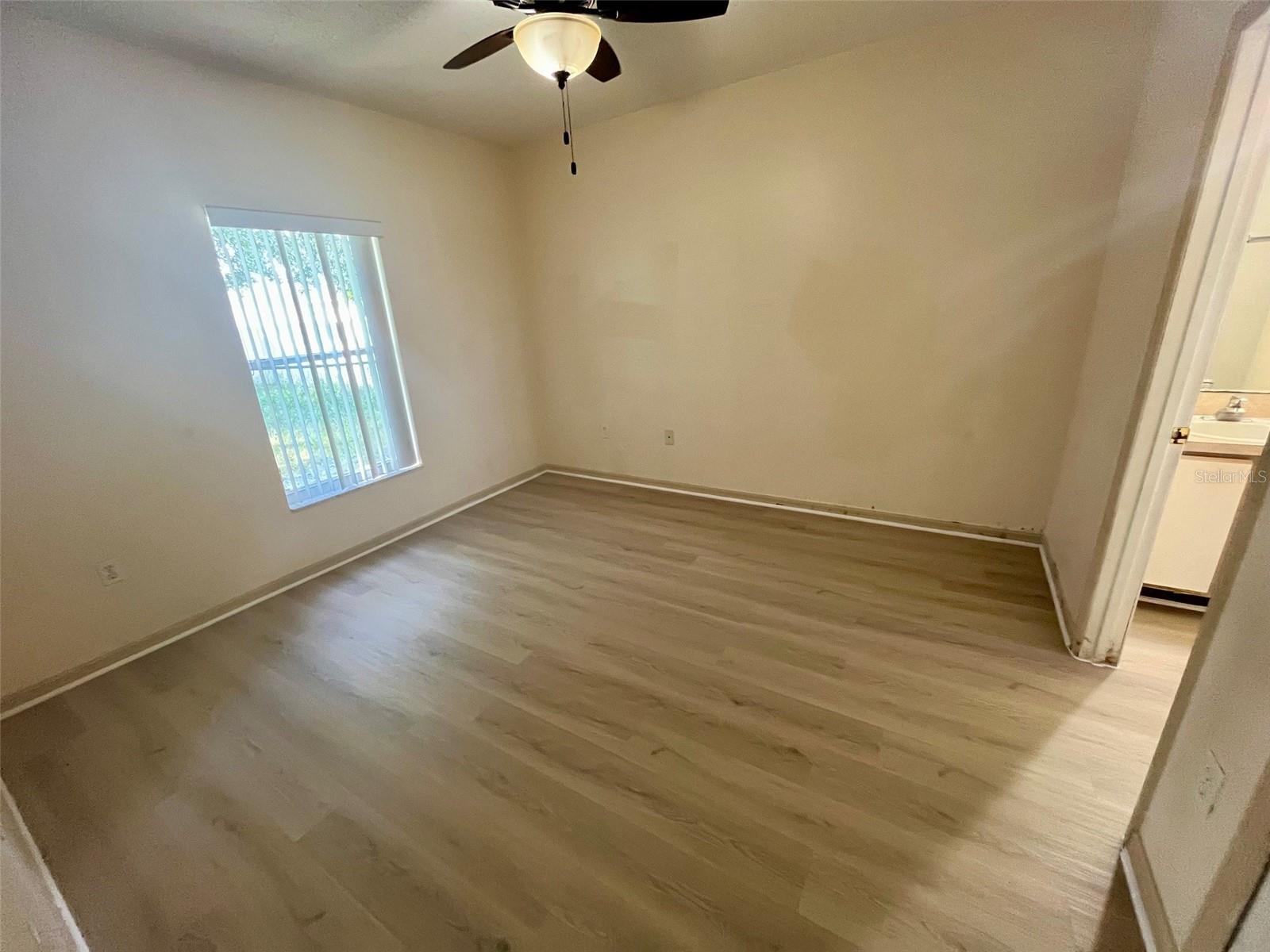 Image 5 of 8 For 518 Delido Way
