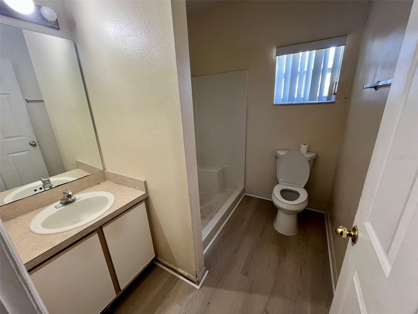 Image 6 of 8 For 518 Delido Way