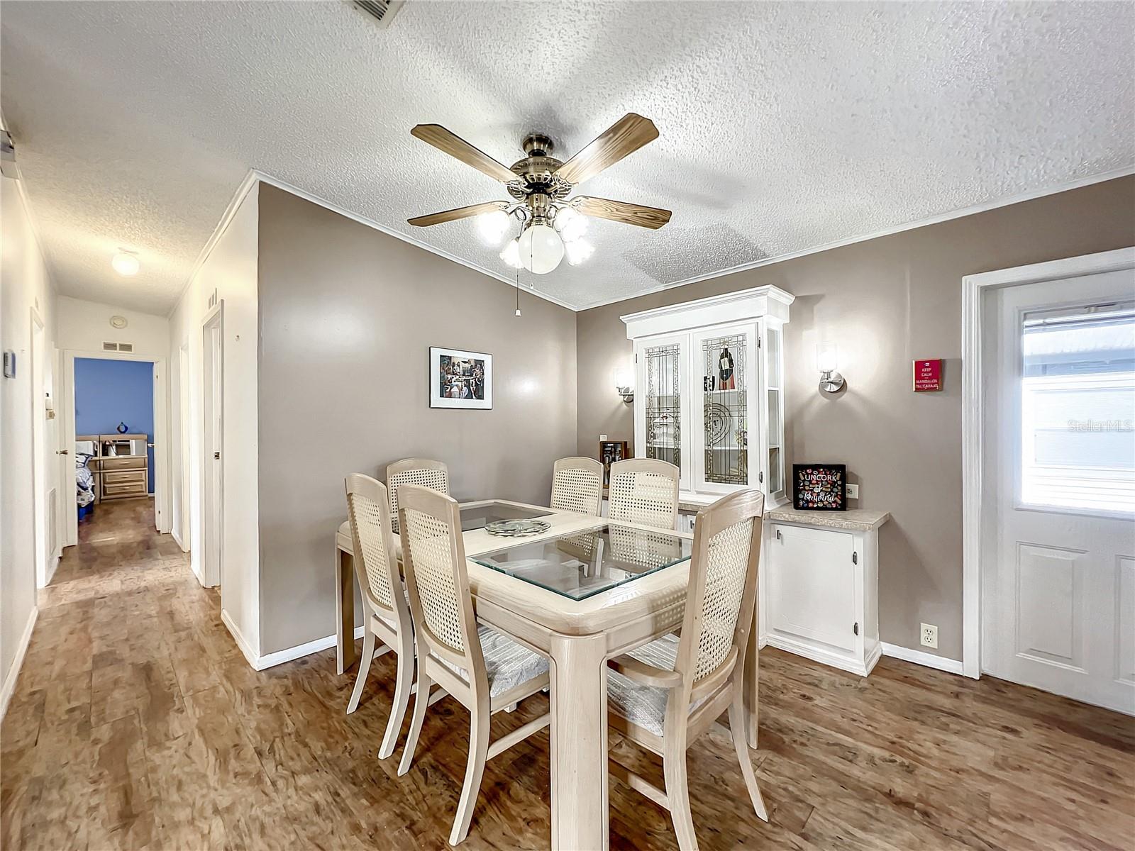 Image 11 of 42 For 6518 Raintree Lane Ne